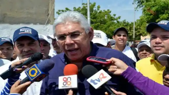 «Estaba en Miami y firmó un decreto»: Maduro pidió a la Fiscalía actuar contra el gobernador Barreto Sira