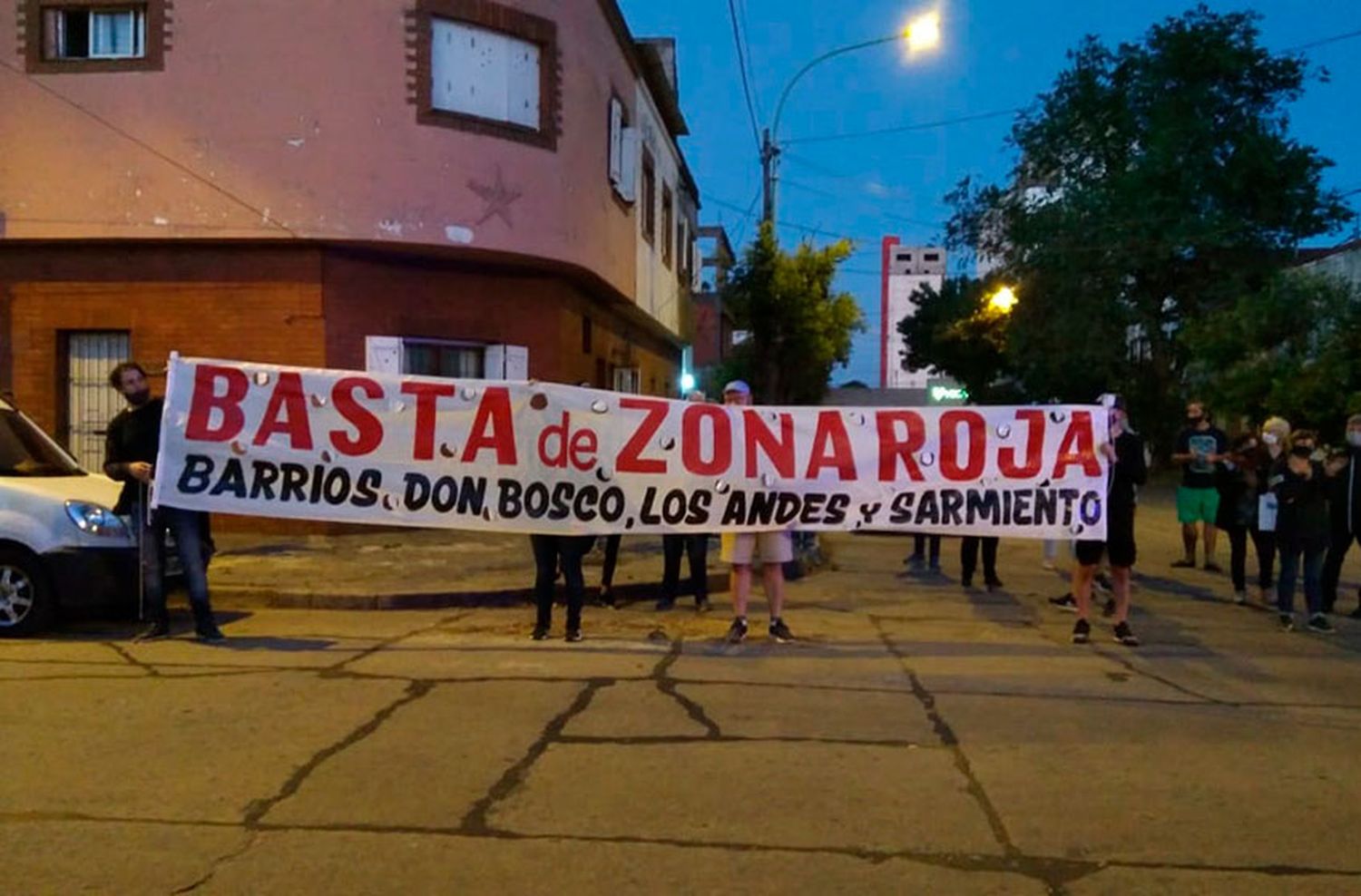 Zona roja: la "patrulla vecinal" volvió a visibilizar la problemática y escrachó a trans con videos