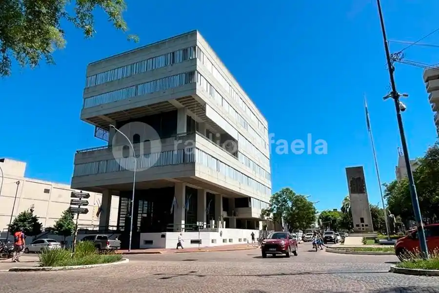 Durante enero, se atenderá en horario reducido en el edificio municipal