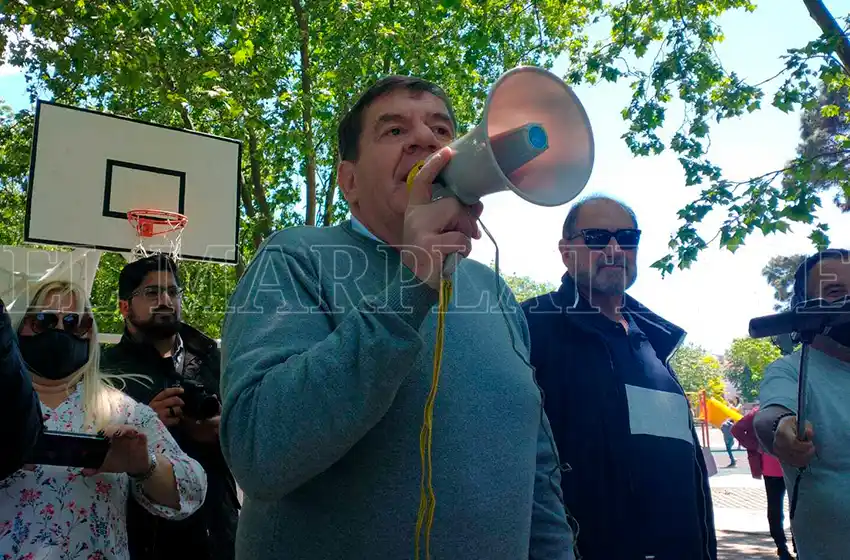 El intendente sobre las alternativas de la oposición en el debate Zona Roja: "No sirven, que le expliquen a los vecinos"