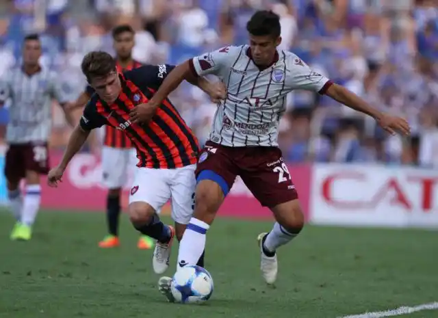 San Lorenzo se derrumba: perdió en Mendoza y ¿tambalea Aguirre?