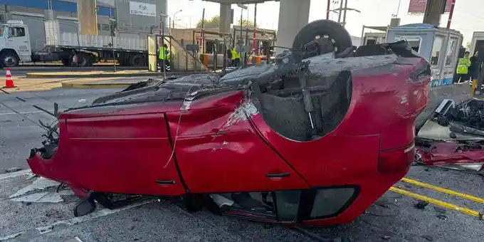 Así quedó el auto