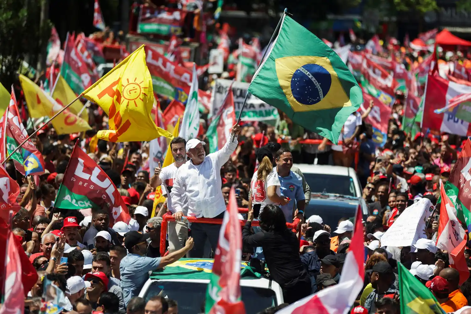 Lula recorrió ayer el estado de Rio de Janeiro.