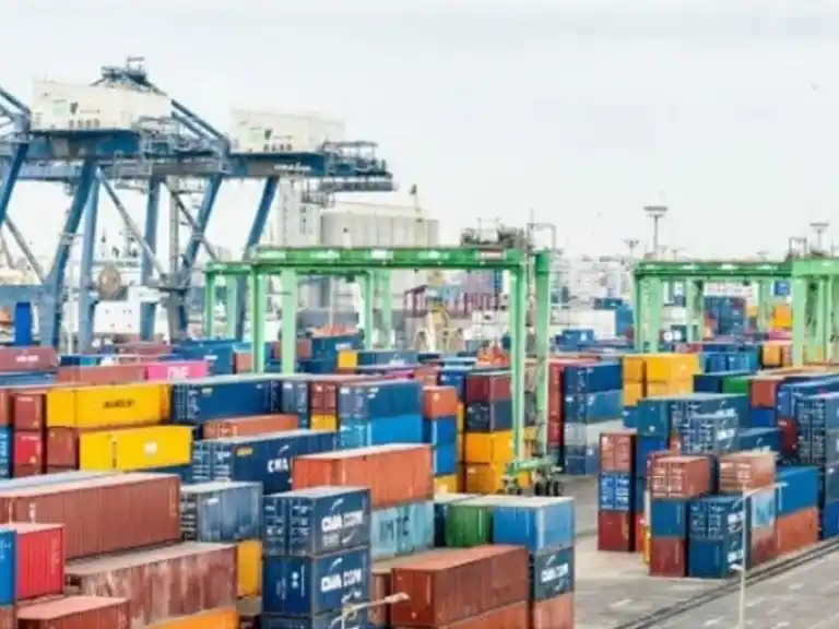 El intercambio comercial creció 14,9 por ciento en octubre.