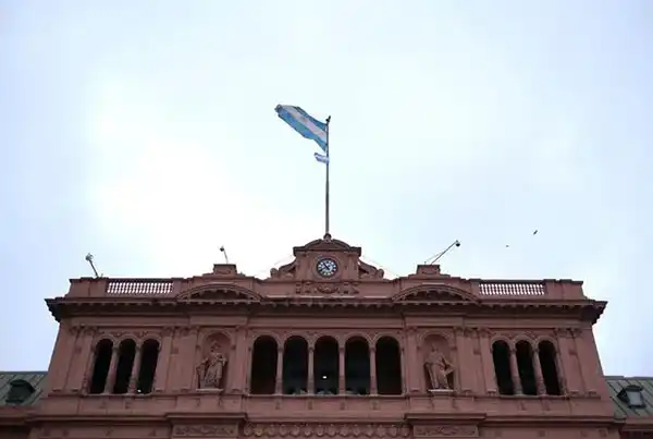 El virus del autoritarismo afecta al federalismo y sin él, no hay igualdad