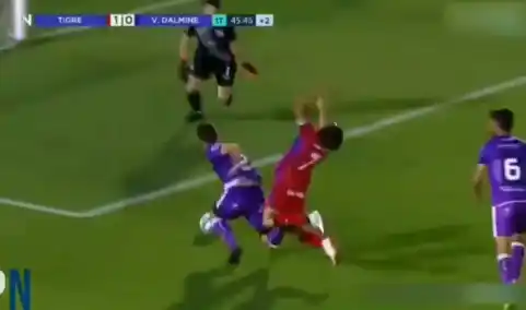 Video: Así fue el bochornoso penal que le cobraron a Tigre contra Villa Dálmine y que despertó polémica en el ascenso