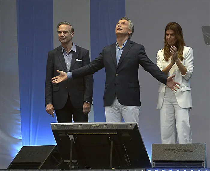 Una multitud colmó la 9 de Julio en respaldo a Mauricio Macri