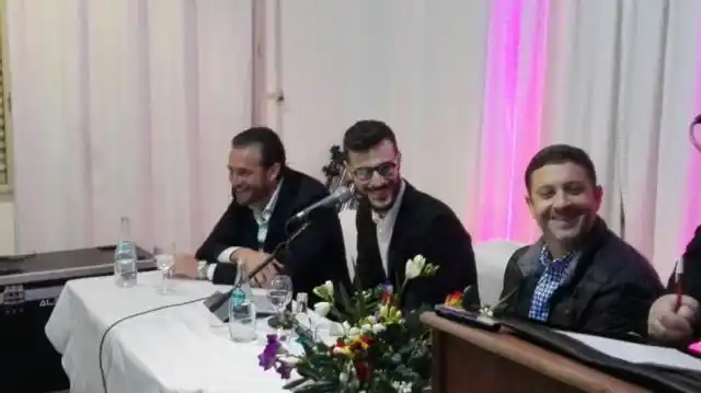 El periodista Diego Leuco brindó una charla en la Sociedad Rural