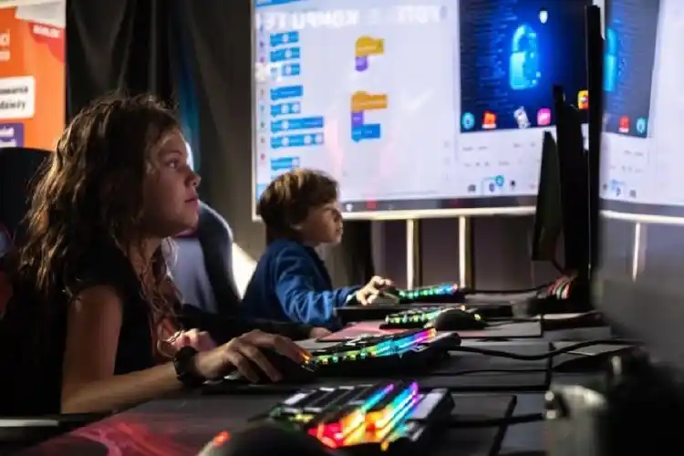 Impulsan en Paraná un taller gratuito de videojuegos para preadolescentes de 10 a 14 años