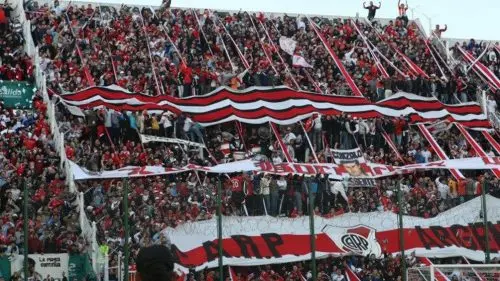 Autorizan la presencia de hinchas de River en el estadio de Banfield el domingo