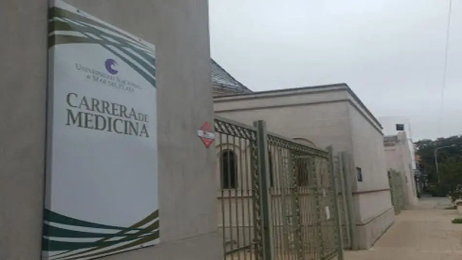 La Escuela de Medicina firmó un convenio para recibir estudiantes haitianos