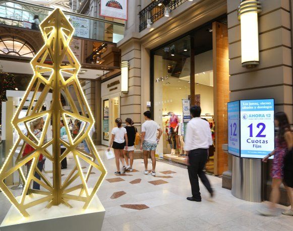 Navidad: las ventas minoristas cayeron 9%