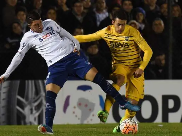 Boca recibe a Nacional en búsqueda del pase a semifinales