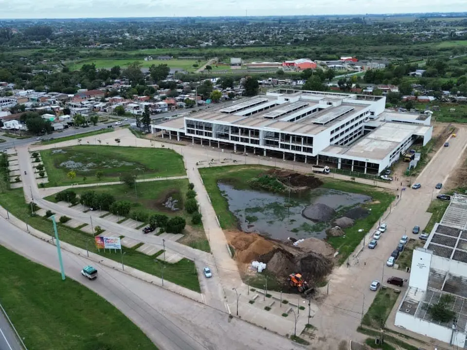 La provincia puso en marcha las obras para finalizar el Hospital Regional Sur de Rosario