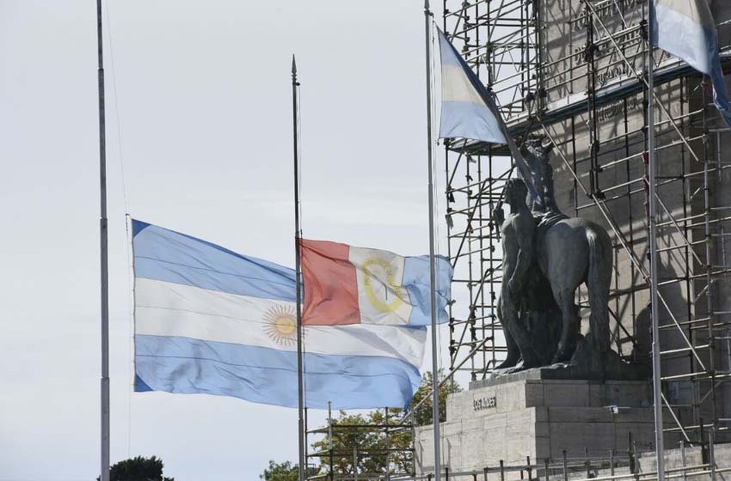 ¿Avanza o no?: extenderán la prórroga de las obras del Monumento
