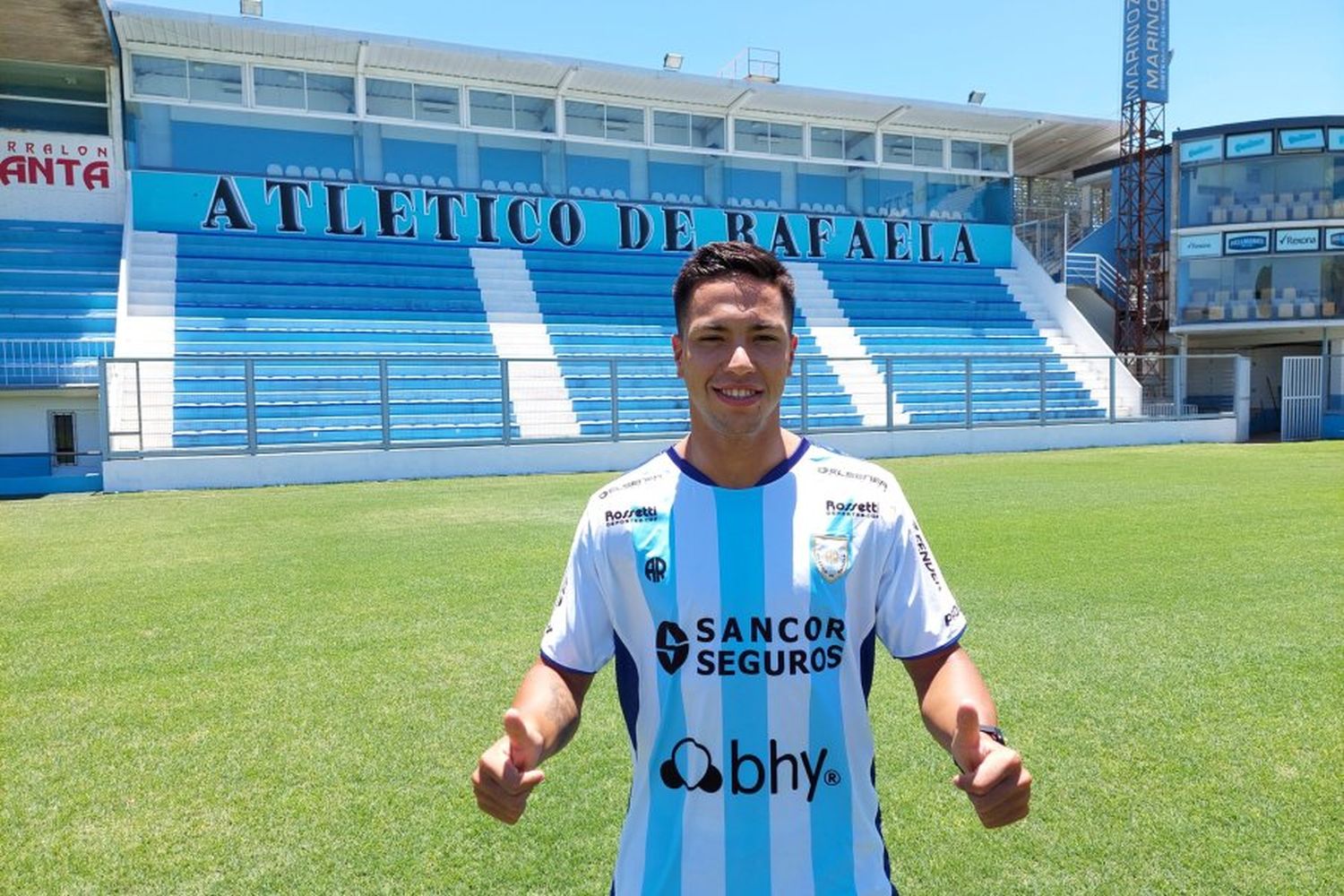 Llegó el cuarto: Atlético Rafaela presentó a Manuel Lago 