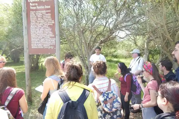 Realizan hoy un recorrido gratuito por el Parque Florístico Unzué
