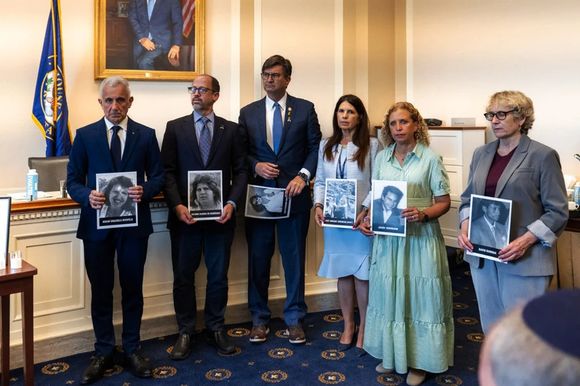 Por primera vez: El Congreso de Estados Unidos rindió homenajes a las víctimas de la AMIA