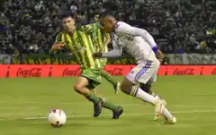 Boca recibe a Sarmiento y el rojo juega en Santiago