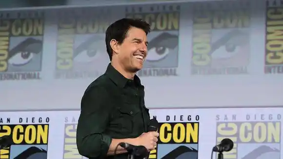 Tom Cruise es víctima del hampa en Inglaterra