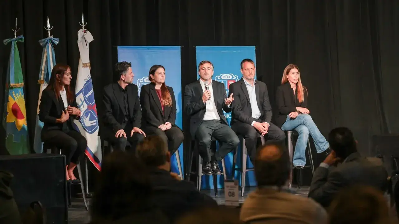Achával encabezó la Ronda de Negocios de Pilar.