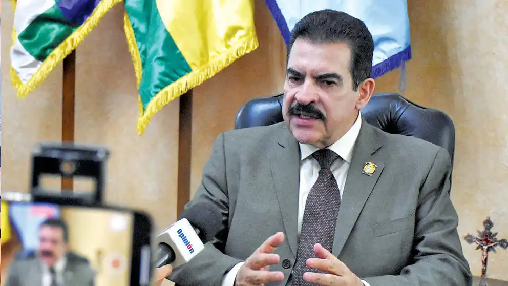 POR EL ESCÁNDALO CON SU HIJO, un candidato en riesgos de participar en elecciones presidenciales en Bolivia