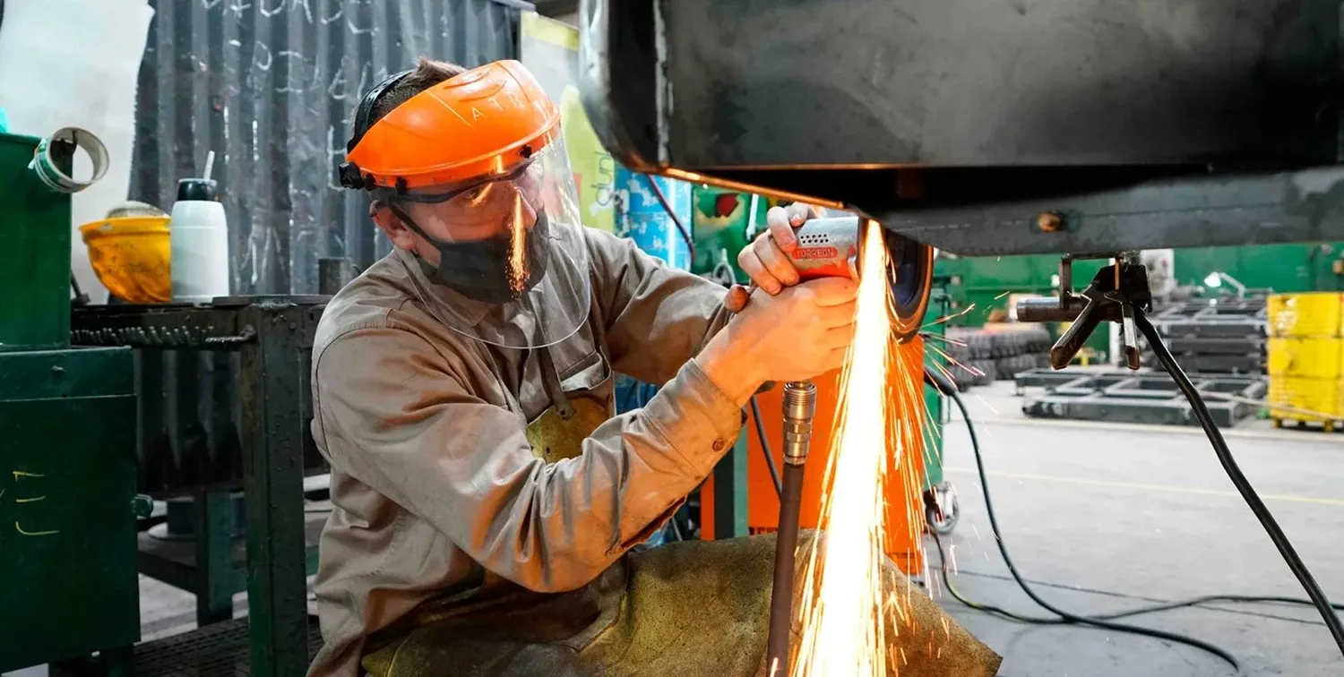 La industria metalmecánica estuvo impulsada a la baja por la menor producción de maquinaria agrícola, carrocerías, remolques y semirremolques, compensada parcialmente por incrementos en el resto de los rubros. Foto: Fernando Nicola.