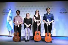 Ántola impulsó el reconocimiento de Las Guitarras Gualeyas en el Congreso