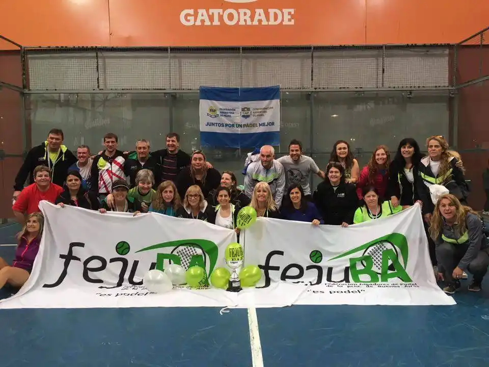 FEJUBA campeón