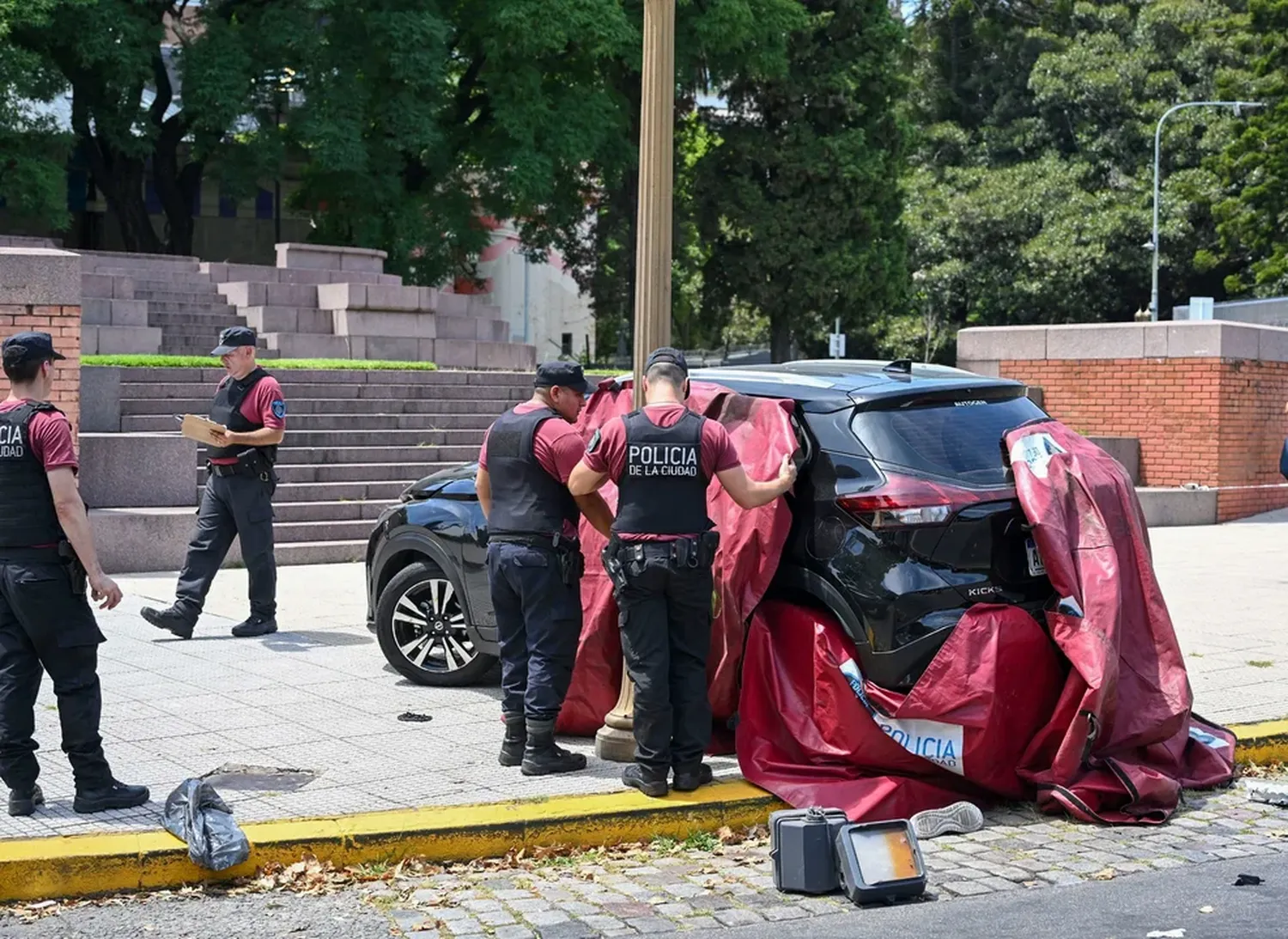 Tragedia en Recoleta: una mujer perdió el control de su auto y mató a un turista brasileño