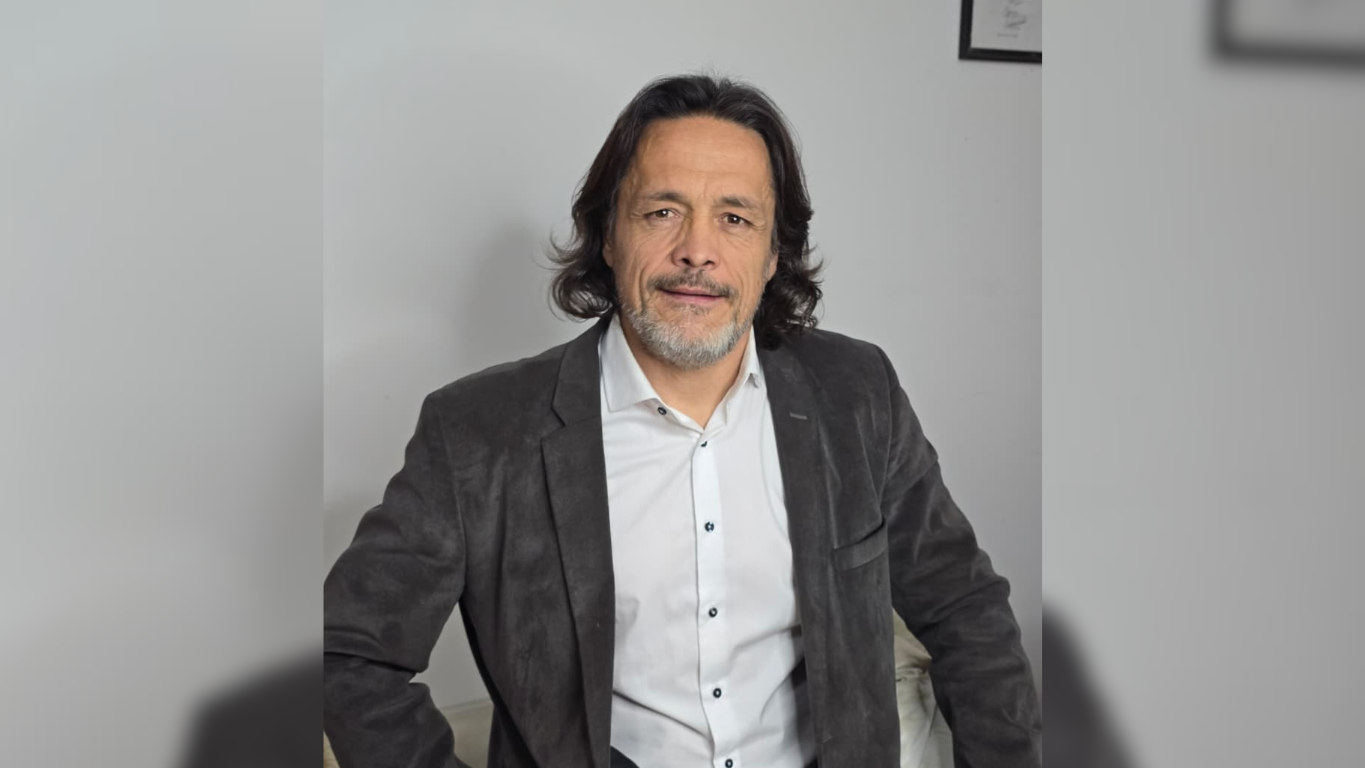 “La gente ya no quiere el populismo maquillado ni la vieja casta disfrazada de nueva”, dijo Cassinerio.