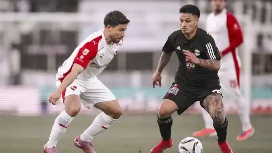 Independiente le ganó a Riestra por 1-0 sobre la hora y todavía sueña con la Sudamericana