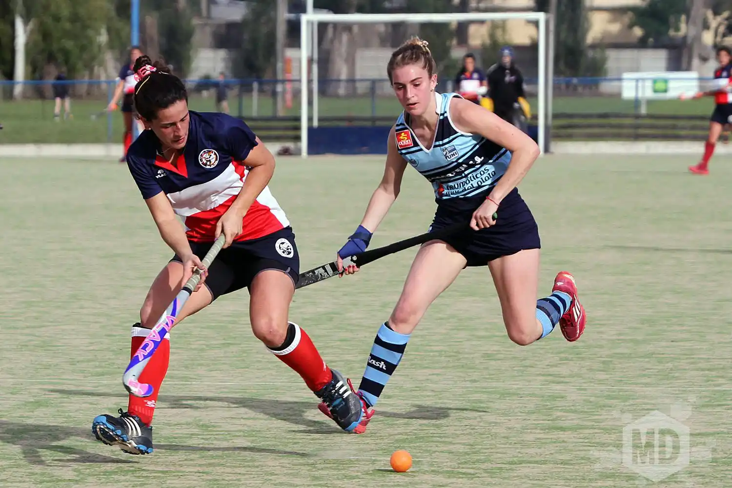 Las chicas van por la tercera