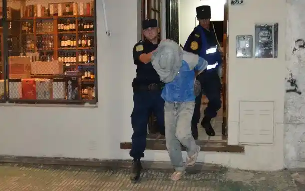 Cuatro años y tres meses  de prisión para el ladrón que entró a robar vinos