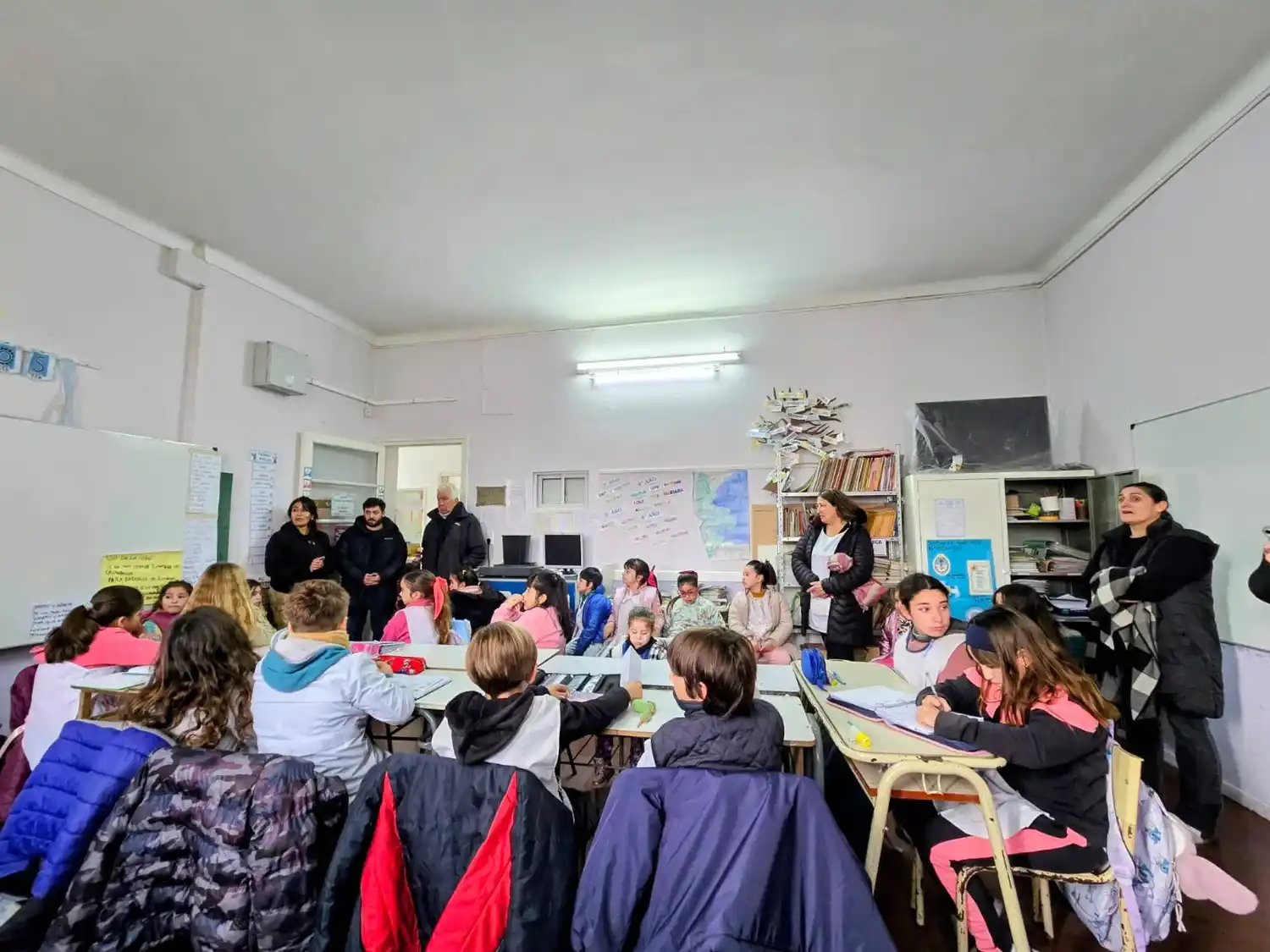 Además de la plantación de árboles, se llevó adelante una jornada de aprendizaje sobre la importancia de preservar el medioambiente.