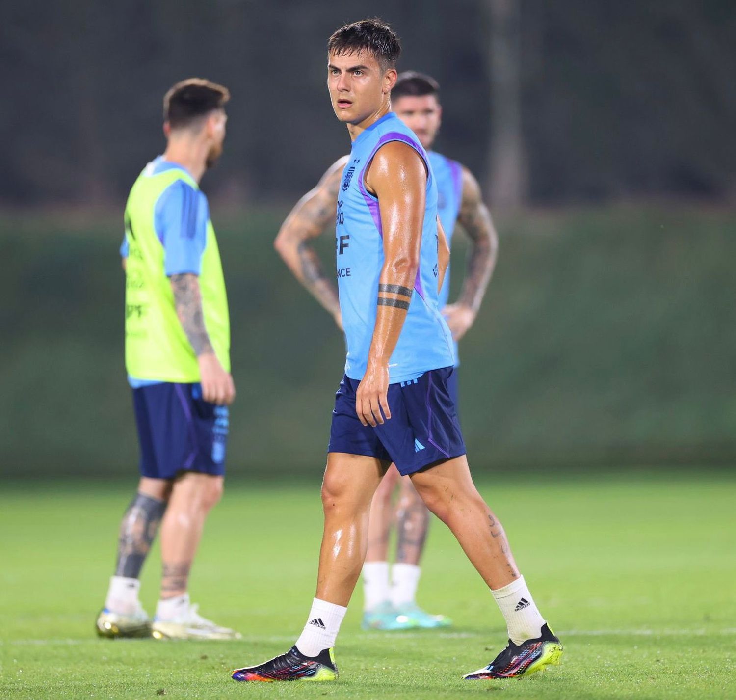 Dybala mostró su dolor por quedar afuera.