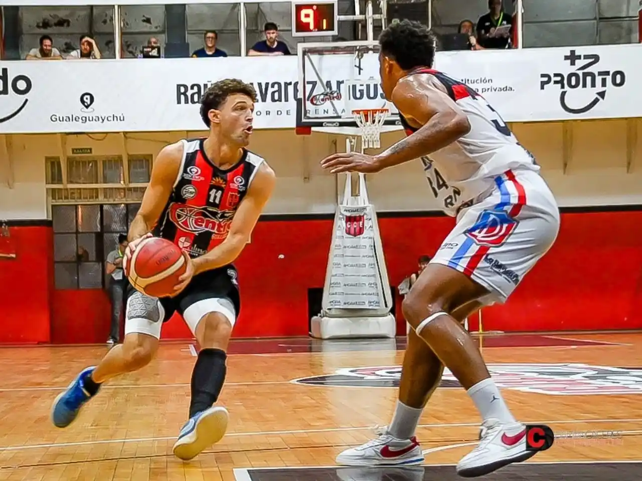 Nicolás Reynoso, la gran figura de la victoria de Central en el debut contra Viedma (crédito: Damián Cáceres).