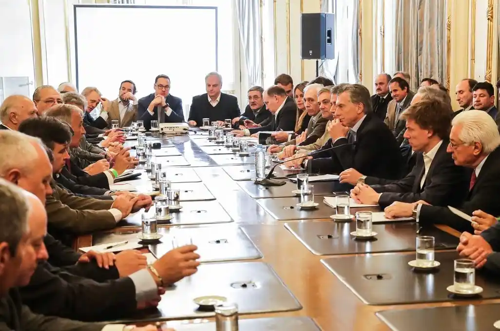 “No le están diciendo la verdad en la Mesa de las Carnes al presidente”