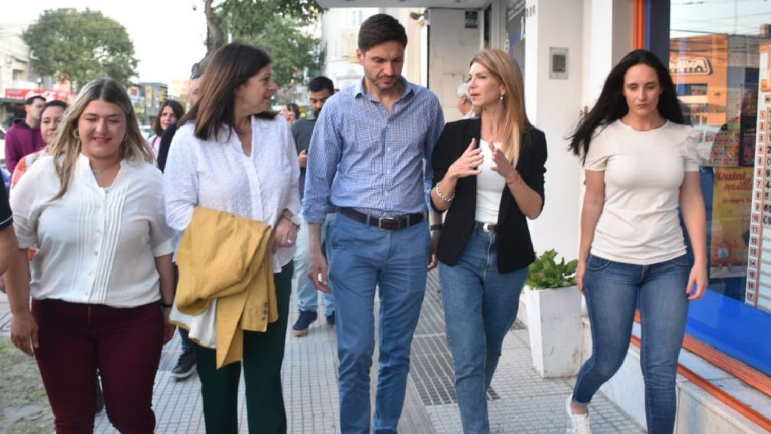 Recorrida por Reconquista.