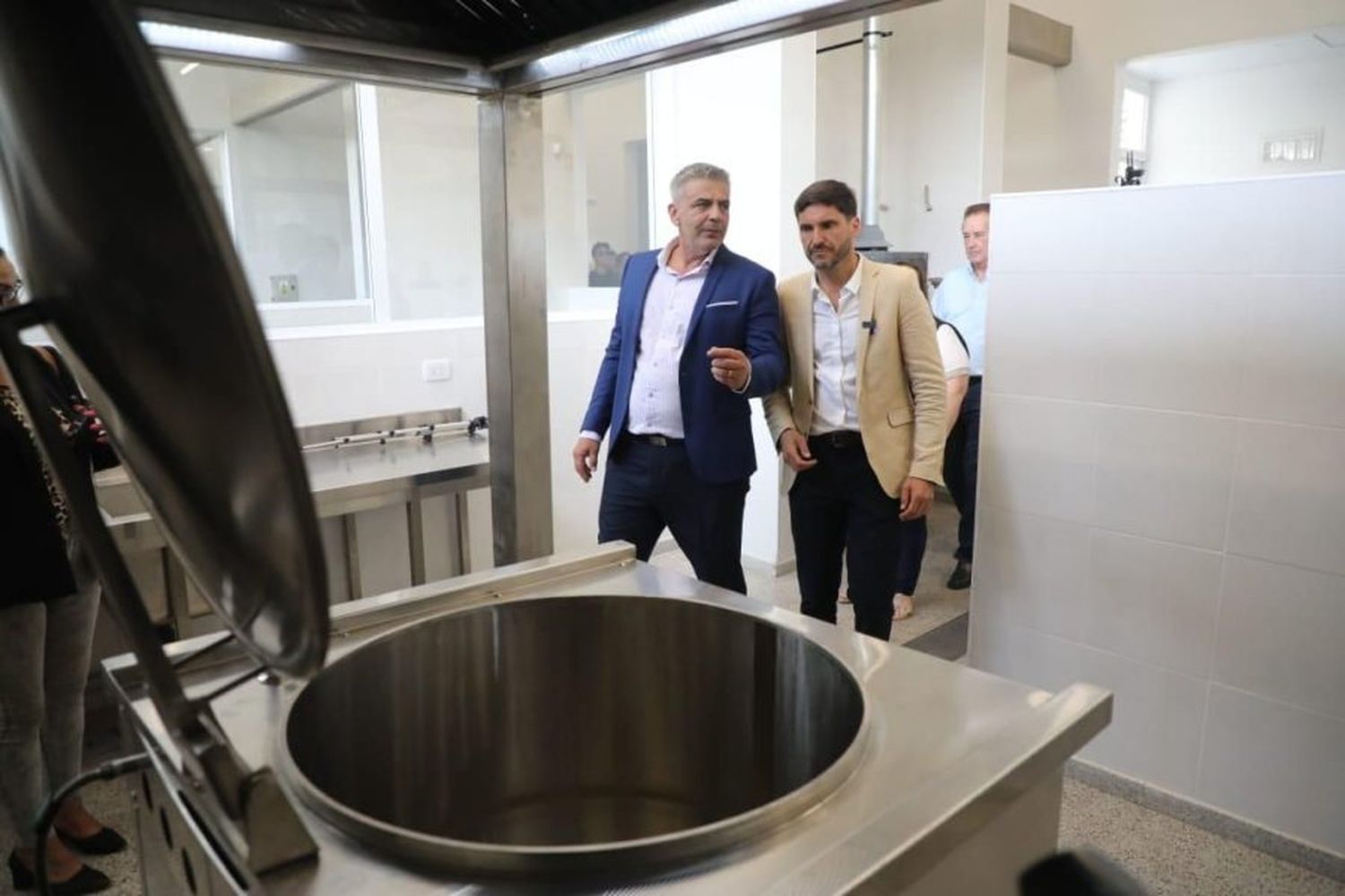 Pullaro dejó inaugurada la Cocina Centralizada en Reconquista