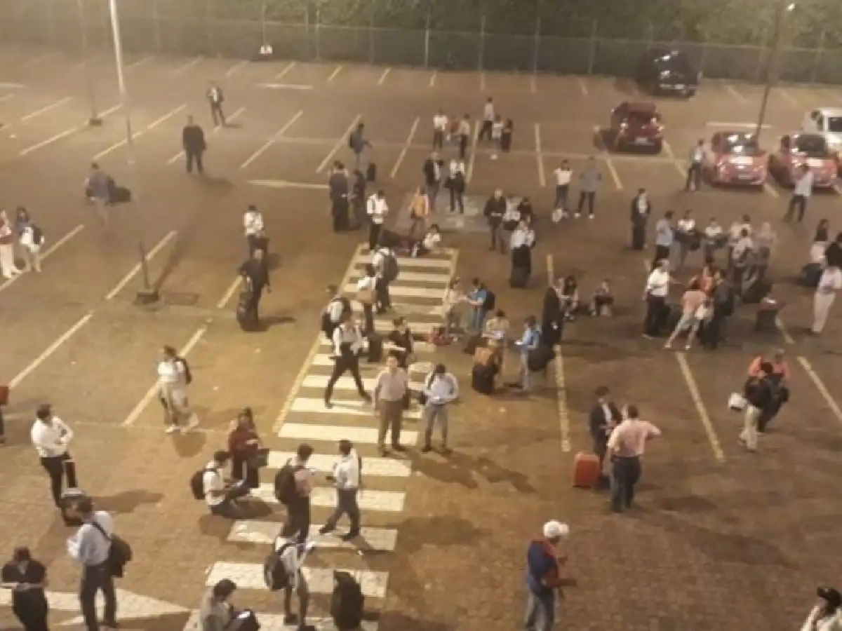 Un sismo de 7,5 de magnitud sacudió Ecuador con un saldo de dos heridos