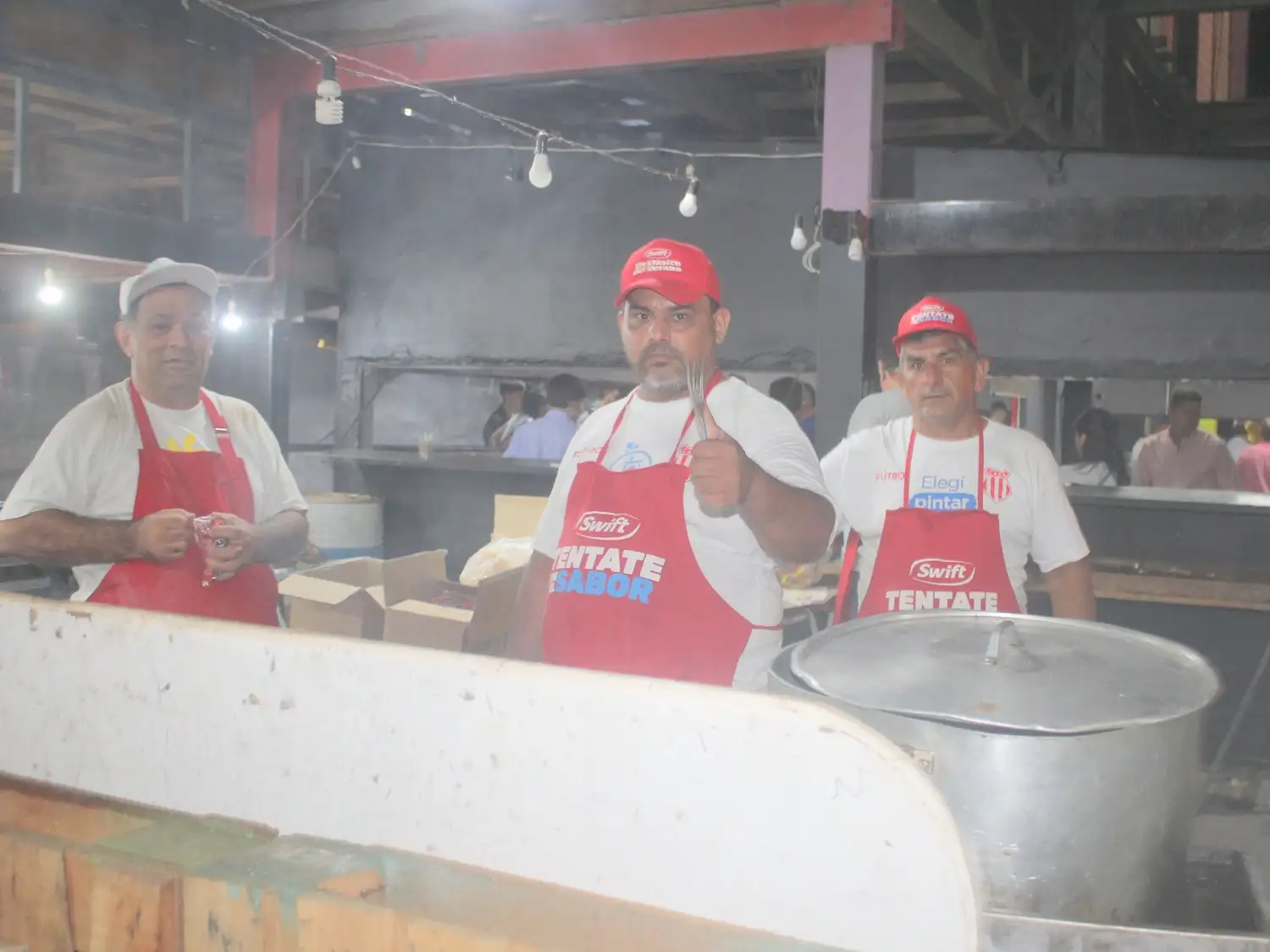 Buen marco de público, pero ventas por debajo de lo esperado en las cantinas del Corso