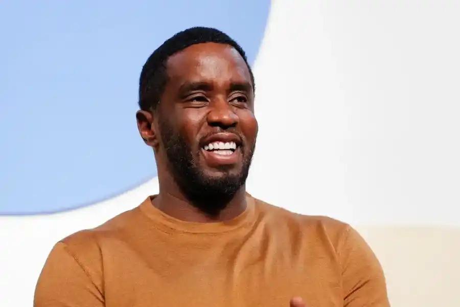 Quién es Sean "Diddy" Combs, el rapero acusado de organizar fiestas sexuales con famosos en Hollywood