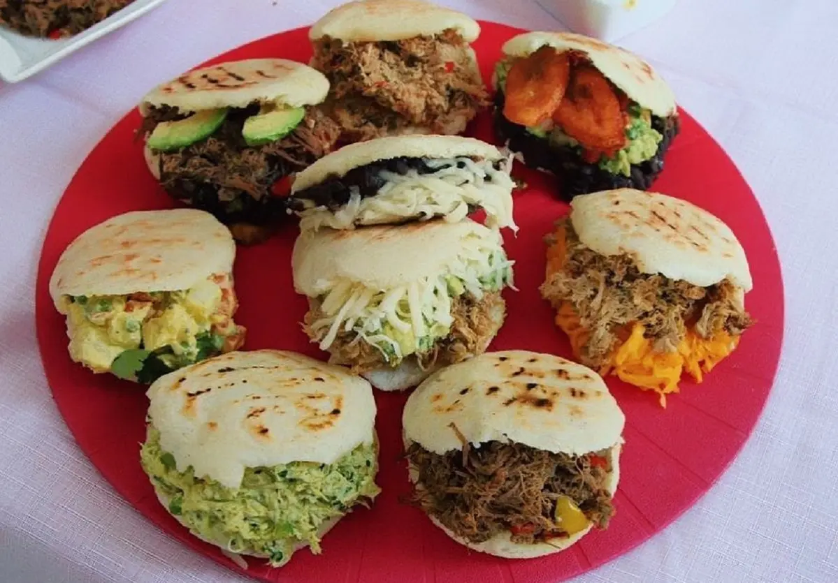 ¡VENEZUELA POR TODO LO ALTO! El Manchester City COMIÓ AREPAS y no juegan béisbol