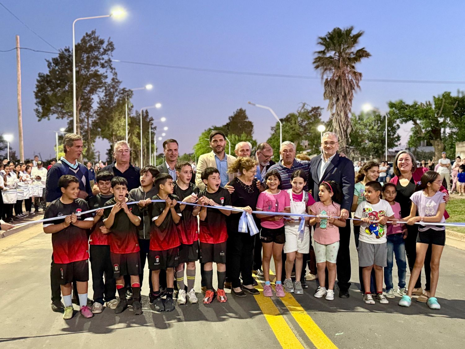 Alcides Calvo acompañó al gobernador Pullaro en la inauguración de la pavimentación de la Ruta 32S
