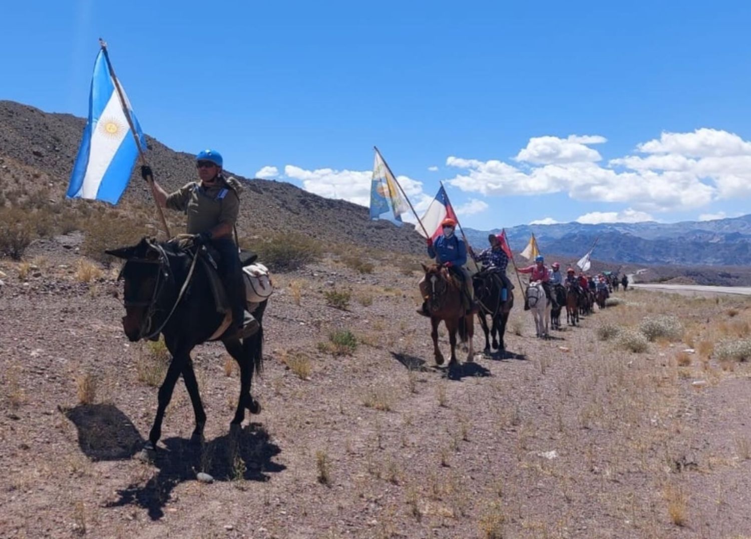 “El cruce de los Andes ha sido un éxito”, destacaron desde la Asociación Sanmartiniana