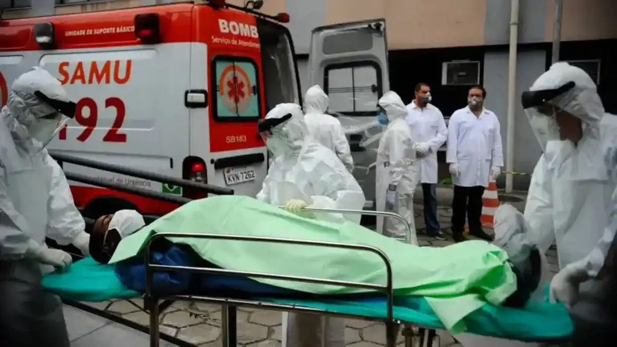 Las autoridades sanitarias de Brasil reforzaron los mecanismos de vigilancia epidemiológica.
