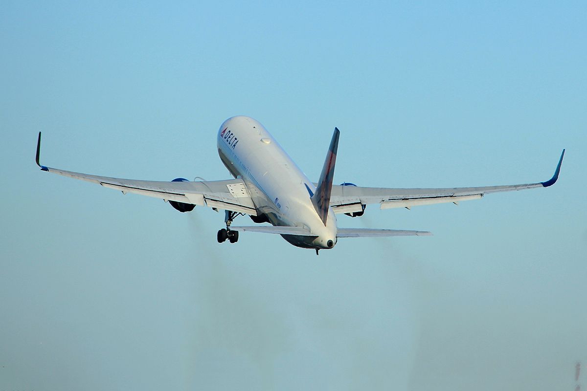 Transporte sostenible y conectividad aérea