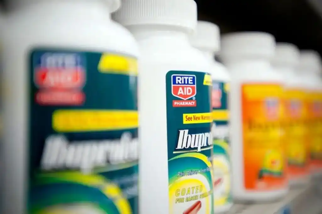 La OMS recomendó no tomar ibuprofeno contra los síntomas del coronavirus