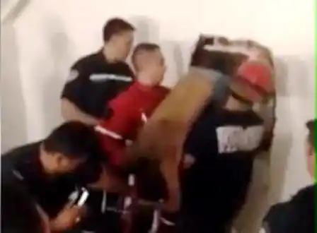 San Isidro: Entró a robar a una casa y quedó atrapado en la chimenea